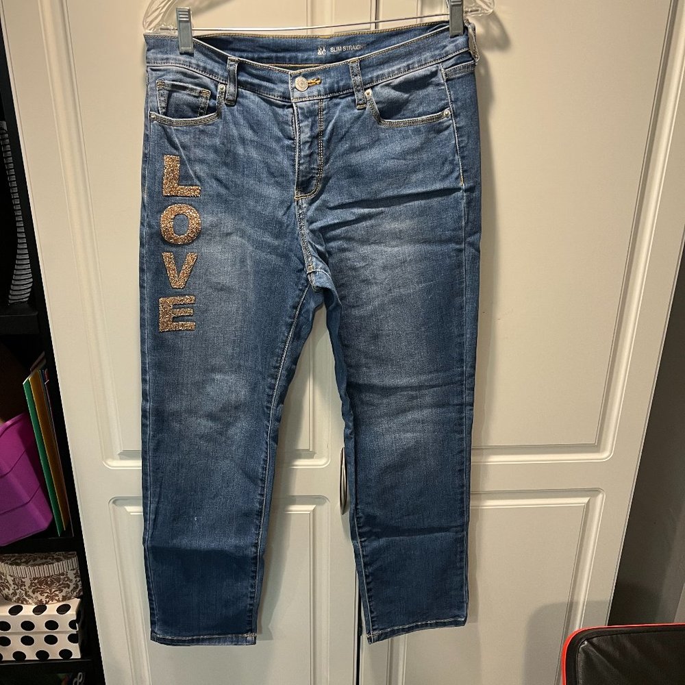 Women's New York & Co Slim Straight Distressed Jeans-SIze 10 with LOVE
